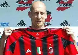 太阳惊险逆,转雄鹿,布克,万博manbetx体育平台,万博体育官网,万博体育app下载,ManBetX,SPORTS