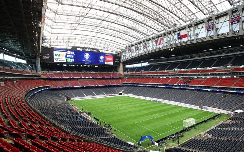 太阳惊险逆,转雄鹿,布克,万博manbetx体育平台,万博体育官网,万博体育app下载,ManBetX,SPORTS